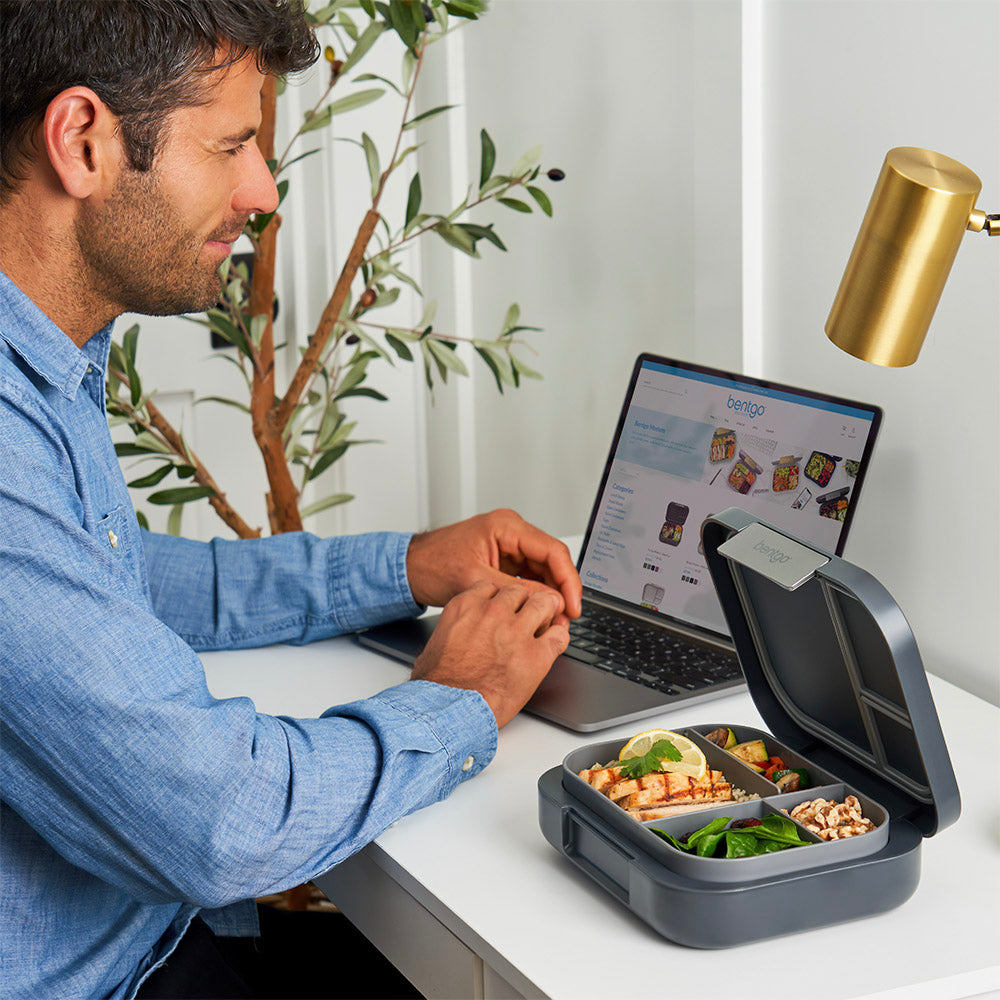 bentgo-modern-lunch-box-and-snack-cup-n3 BGMDNBDL-DG_4.jpg